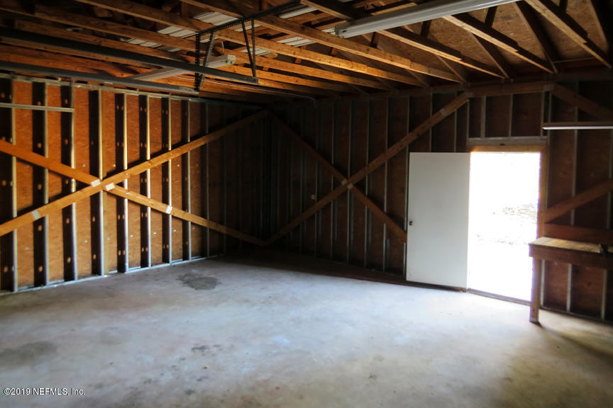 13416 Grover Road Jacksonville, FL 32226 - Photo 38 of 39 038