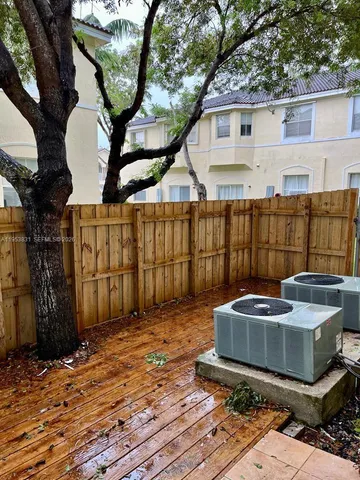 $2,000 | 1651 Southeast 28th Court, Unit 105, Homestead, FL 33035