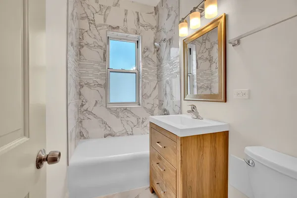 $1,550 | 1100 North LaSalle Drive, Unit 511, Chicago, IL 60610