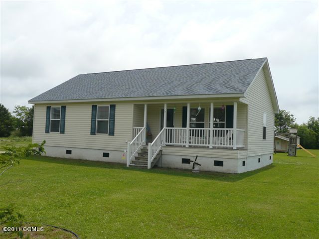 579 Crow Hill Road Beaufort, NC 28516 - Photo 1 of 8 579 Crow Hill Rd