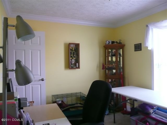579 Crow Hill Road Beaufort, NC 28516 - Photo 7 of 8 Office