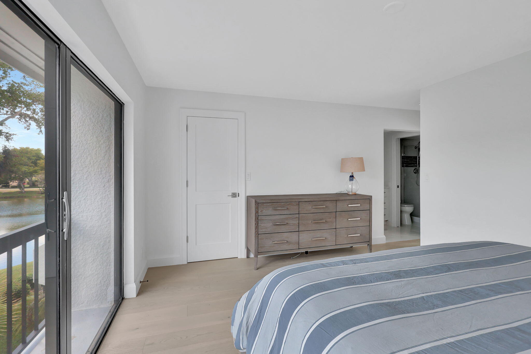 2804 Bridgewood Drive Boca Raton, FL 33434 - Photo 27 of 55 23-web-or-mls-2804Bridgewood_111