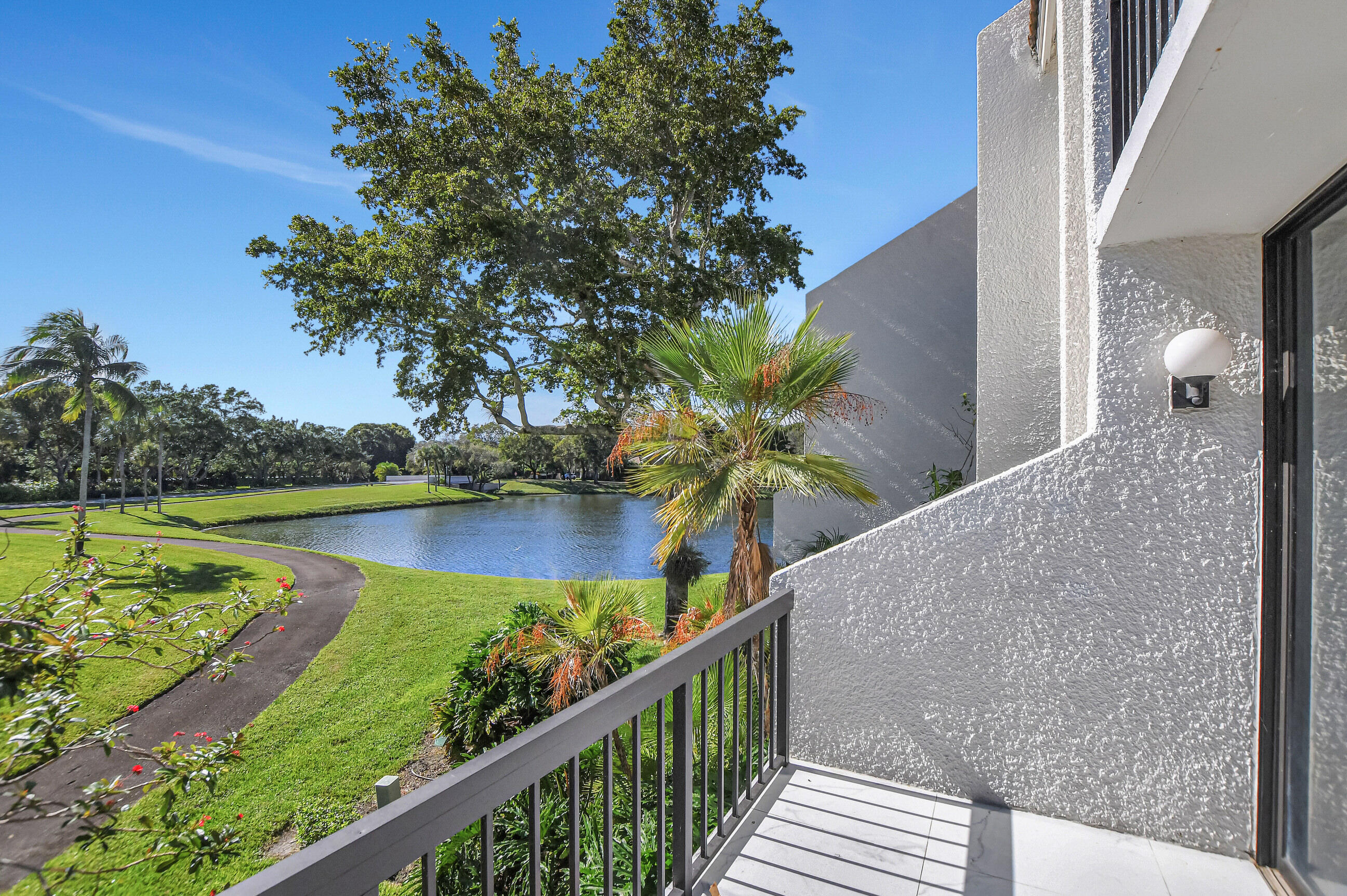 2804 Bridgewood Drive Boca Raton, FL 33434 - Photo 5 of 55 Balcony
