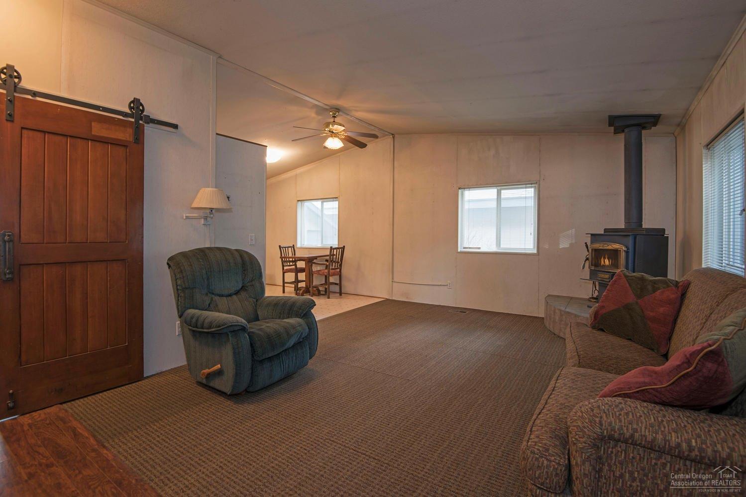 19196 Kiowa Road Bend, OR 97702 - Photo 3 of 16 Additional Photo