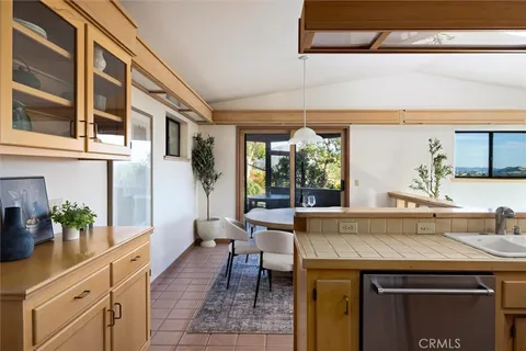 $1,629,000 | 957 Skyline Drive, San Luis Obispo, CA 93405