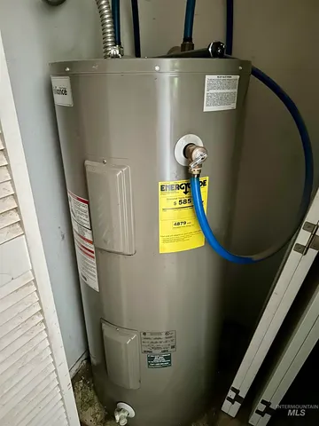 $220,000 | 213 Larch Road, Kamiah, ID 83536