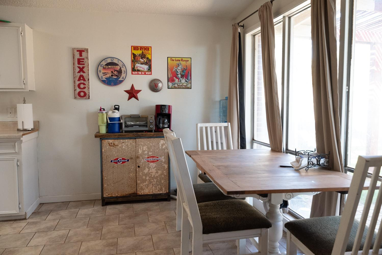 2812 64th Street Lubbock, TX 79413 - Photo 5 of 19 Photo 5