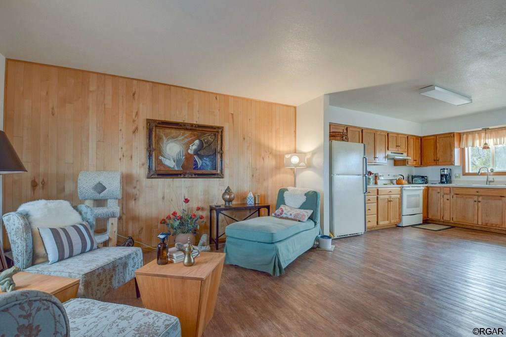 3 Bluff Road, Unit 3 Williamsburg, CO 81226 - Photo 9 of 26 Gallery Image 9