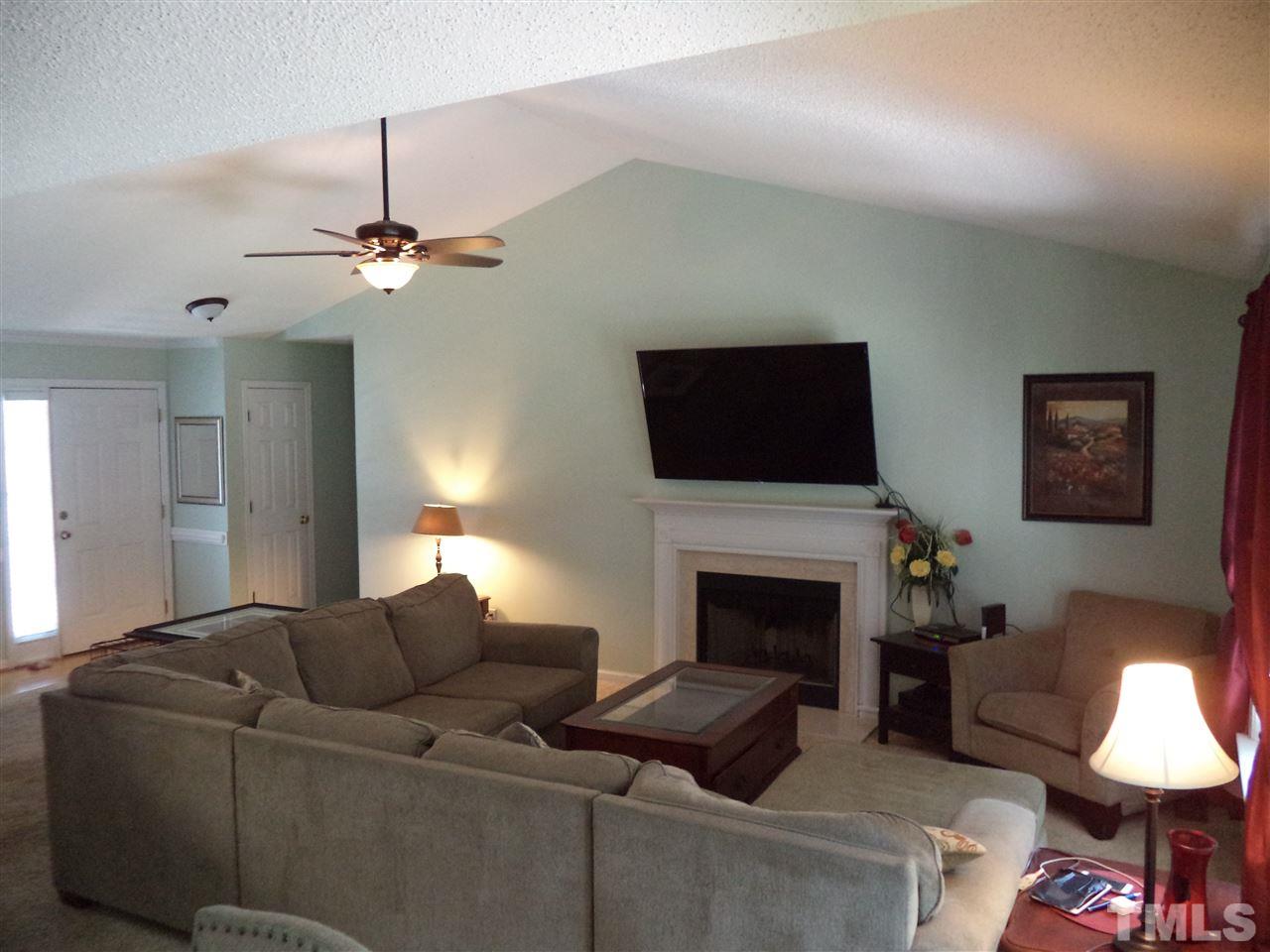 6225 Silver Spring Court Willow Spring, NC 27592 - Photo 6 of 30 Gallery Image 6