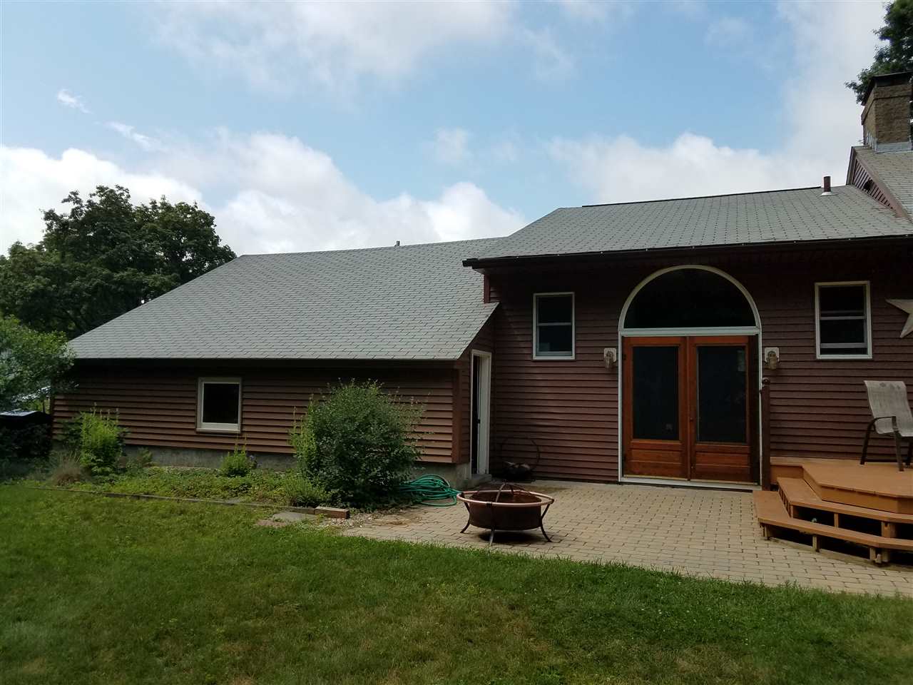 43 New Acres Road Keene, NH 03431 - Photo 3 of 29