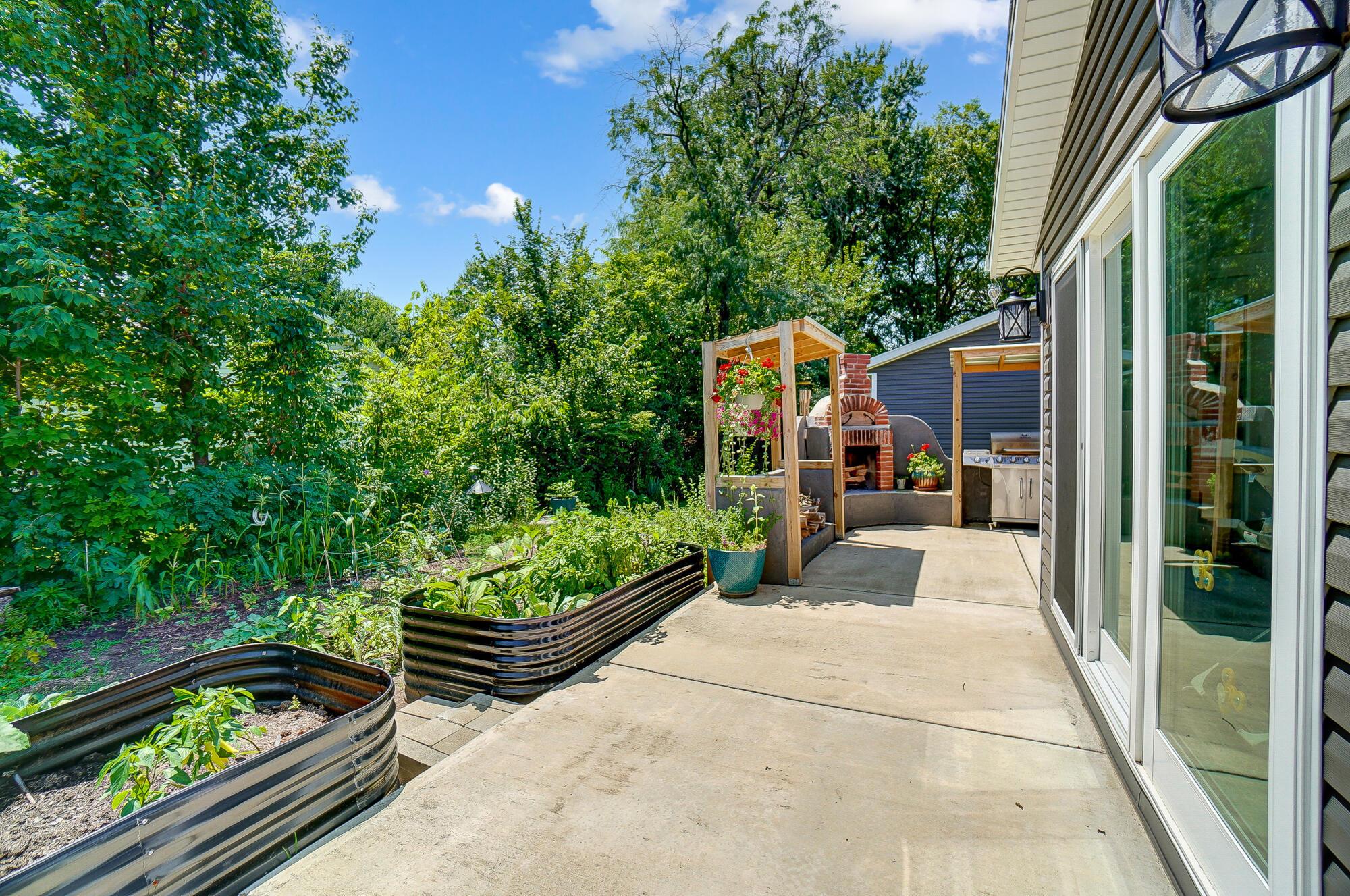 687 Shrine Road Springfield, OH 45504 - Photo 58 of 80 078