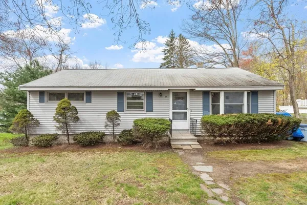 $625,000 | 69 Byam Road, Chelmsford, MA 01824