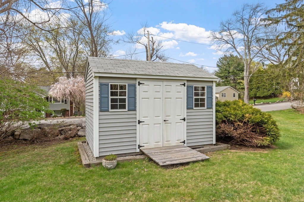 69 Byam Road Chelmsford, MA 01824 - Photo 22 of 26
