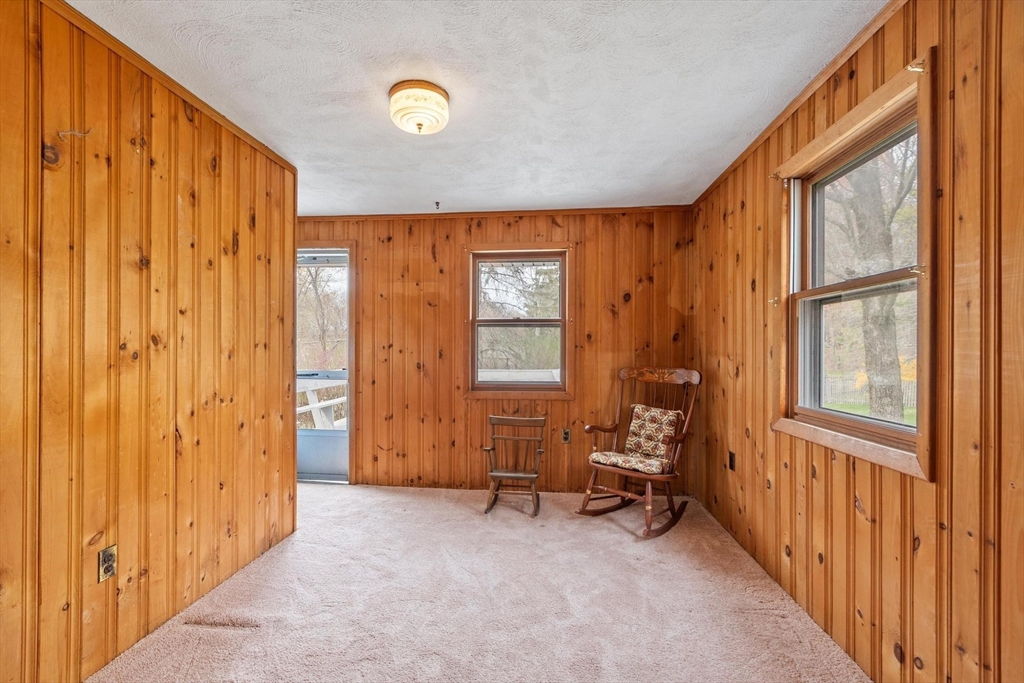 69 Byam Road Chelmsford, MA 01824 - Photo 8 of 26
