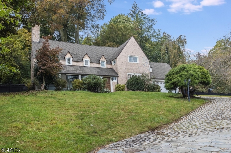 2 Mulford Lane, Montclair, NJ 07042 Compass