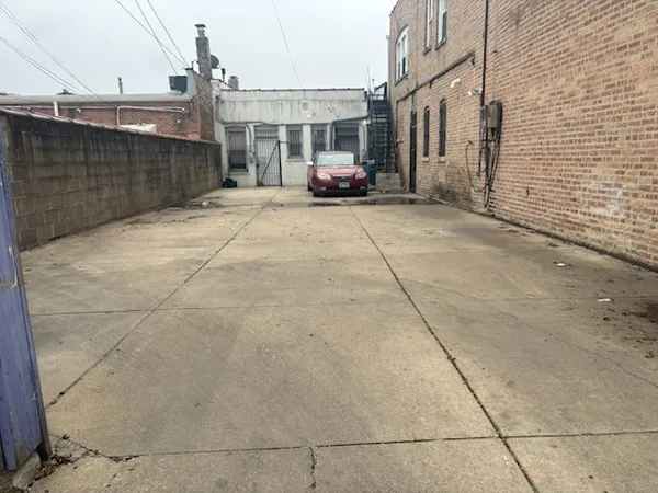 $684,900 | 2812-2814 West 55th Street, Chicago, IL 60632