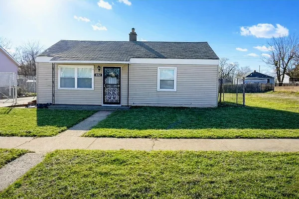 $134,900 | 2152 Marshall Place, Gary, IN 46404