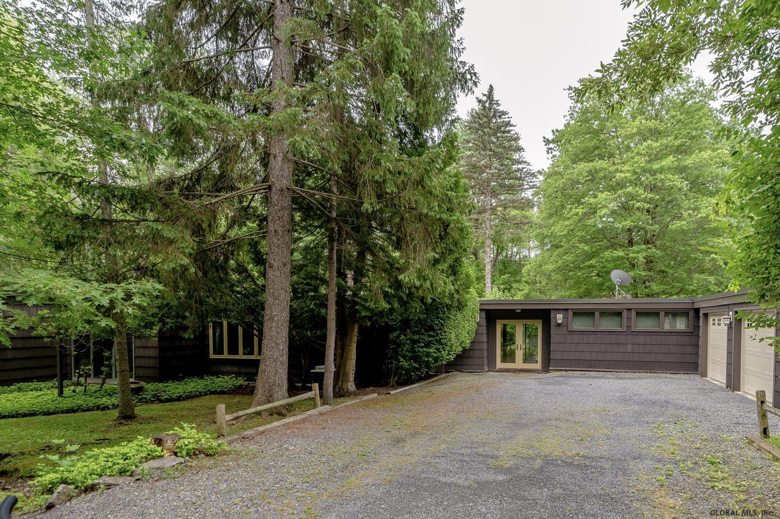 162 Font Grove Road New Scotland, NY 12159 - Photo 1 of 55 Photo 1