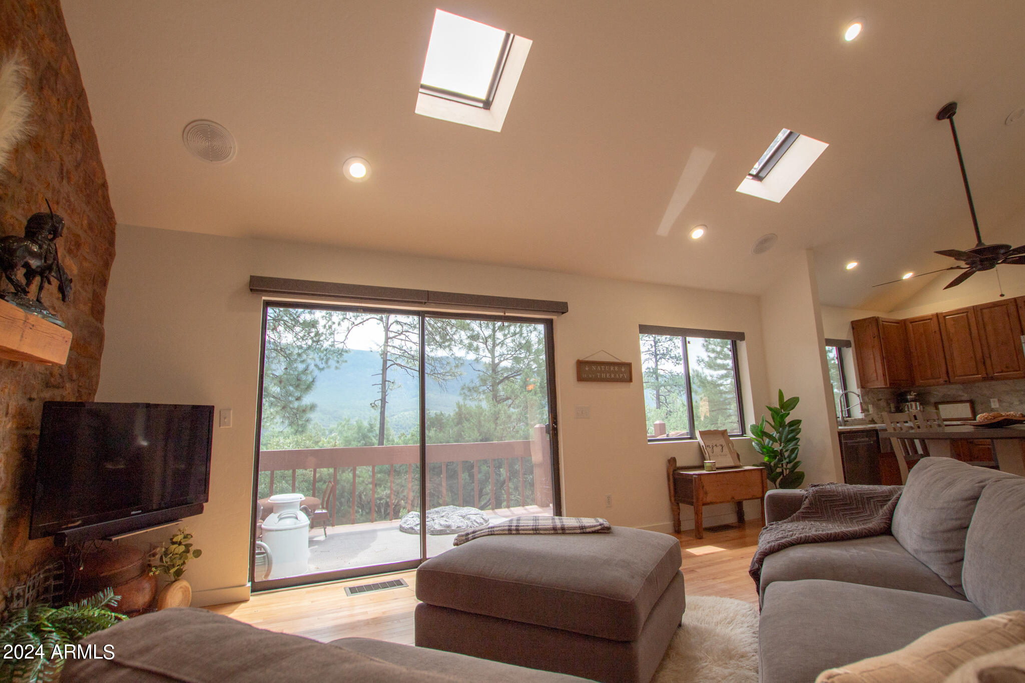 5120 Juniper Loop Pine, AZ 85544 - Photo 6 of 54 Juniper Loop MLS-04B