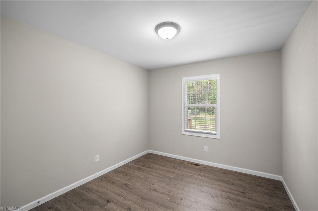866 Falling Creek Court Rural Hall, NC 27045 - Photo 12 of 25 Gallery Image 12