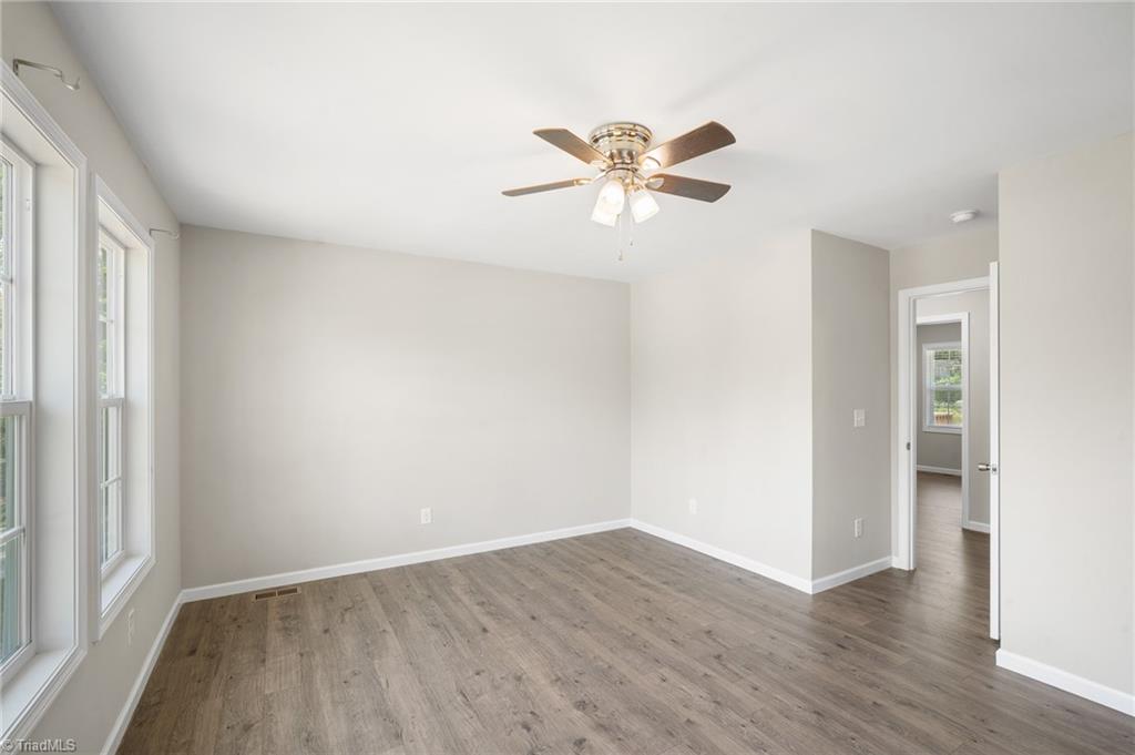 866 Falling Creek Court Rural Hall, NC 27045 - Photo 10 of 25 Gallery Image 10