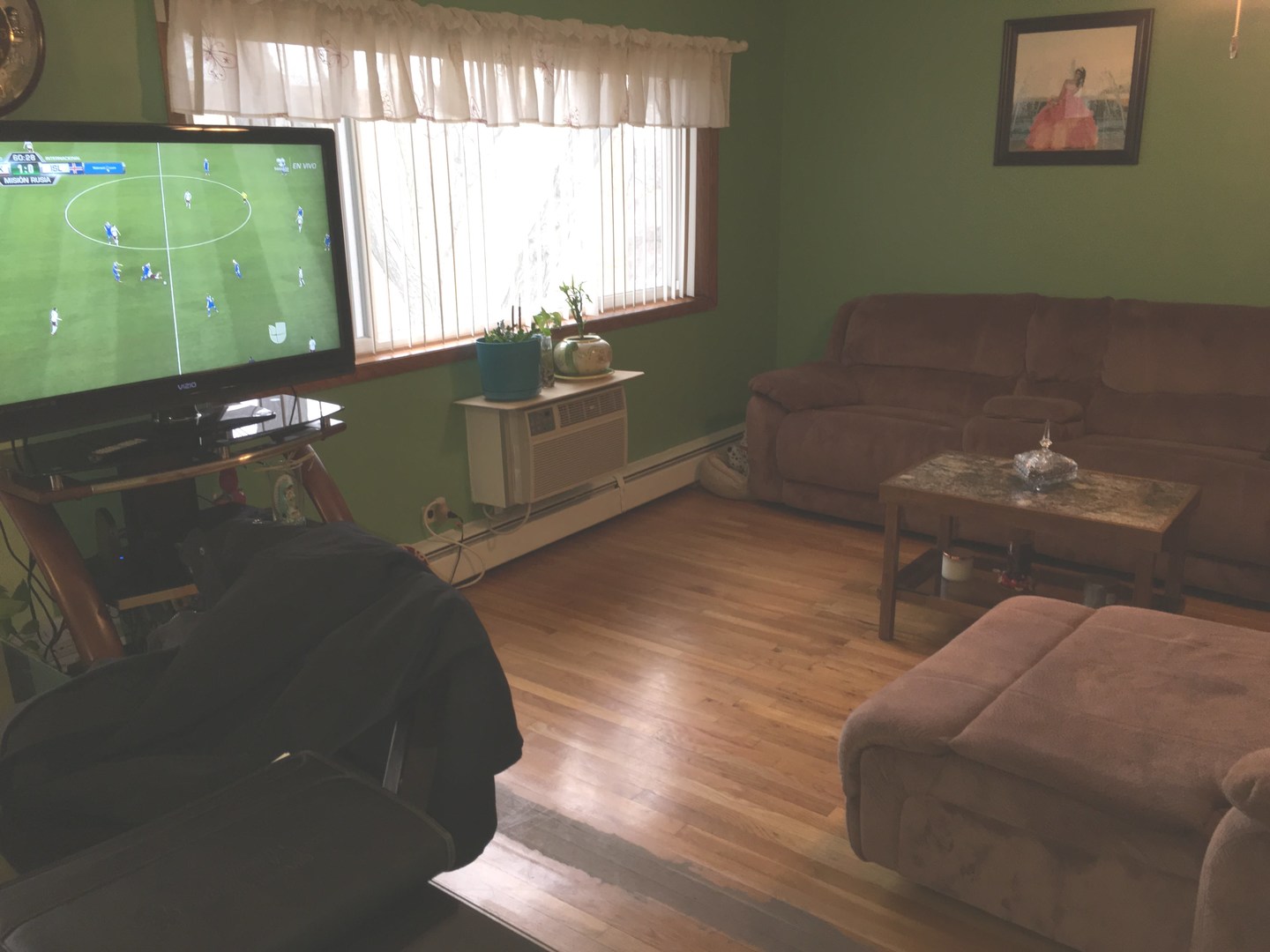 708 Dempster Street, Unit F202 Mount Prospect, IL 60056 - Photo 7 of 14 a living room with furniture and a window