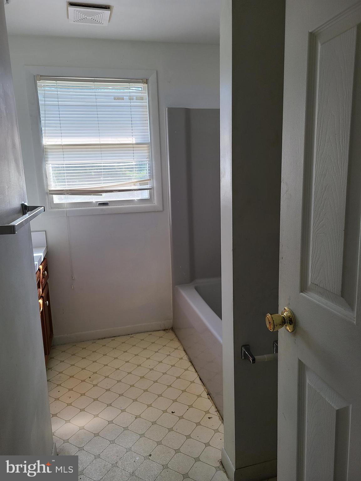 96 Beck Mill Road Hanover, PA 17331 - Photo 13 of 18 Upstairs Hall Bath