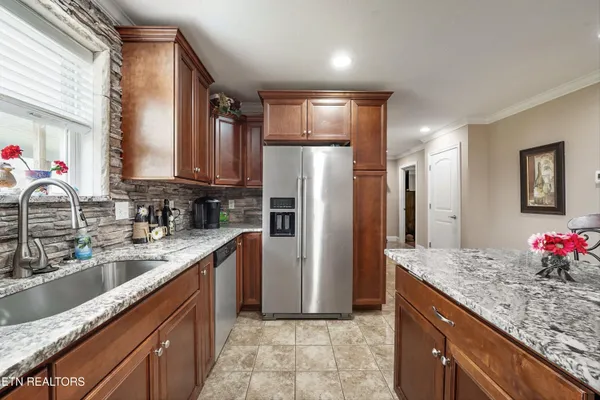 $537,000 | 535 Doc Norton Road, Walland, TN 37886