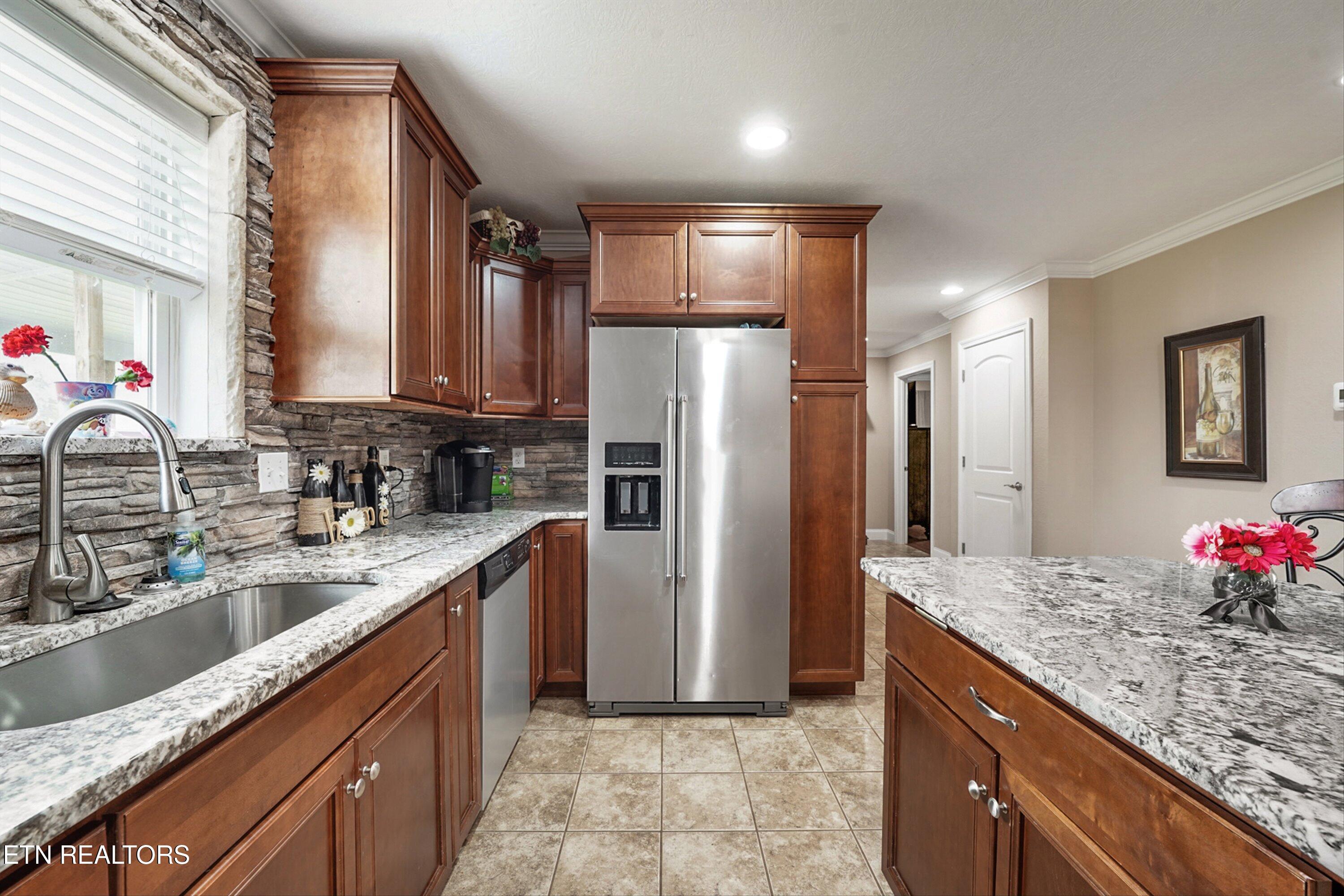 535 Doc Norton Road Walland, TN 37886 - Photo 11 of 44 10-535 Doc Norton Rd16