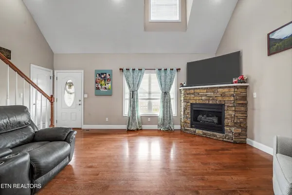 $537,000 | 535 Doc Norton Road, Walland, TN 37886