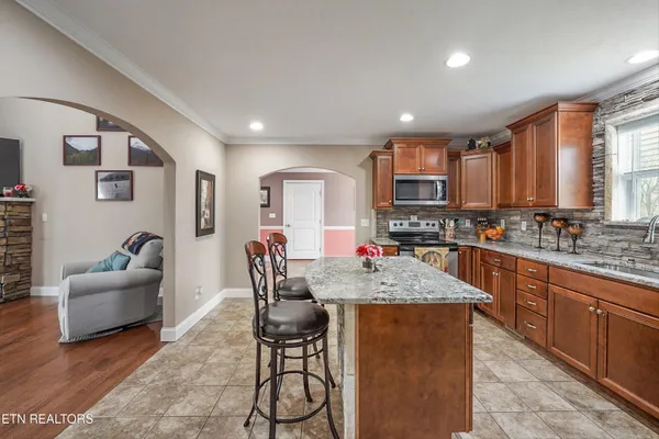 $537,000 | 535 Doc Norton Road, Walland, TN 37886