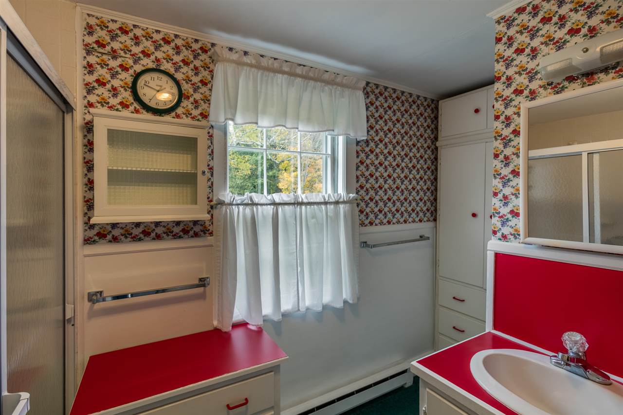 133 Breck Hill Road Lyme, NH 03768 - Photo 13 of 36