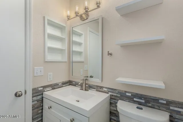 $1,350 | 4601 North 102nd Avenue, Unit 2202, Phoenix, AZ 85037