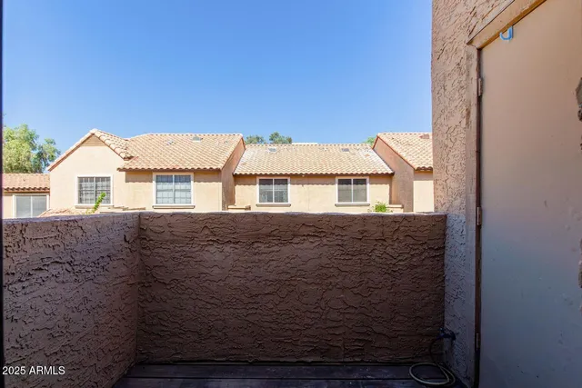 $1,350 | 4601 North 102nd Avenue, Unit 2202, Phoenix, AZ 85037