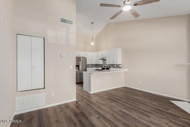 $1,350 | 4601 North 102nd Avenue, Unit 2202, Phoenix, AZ 85037