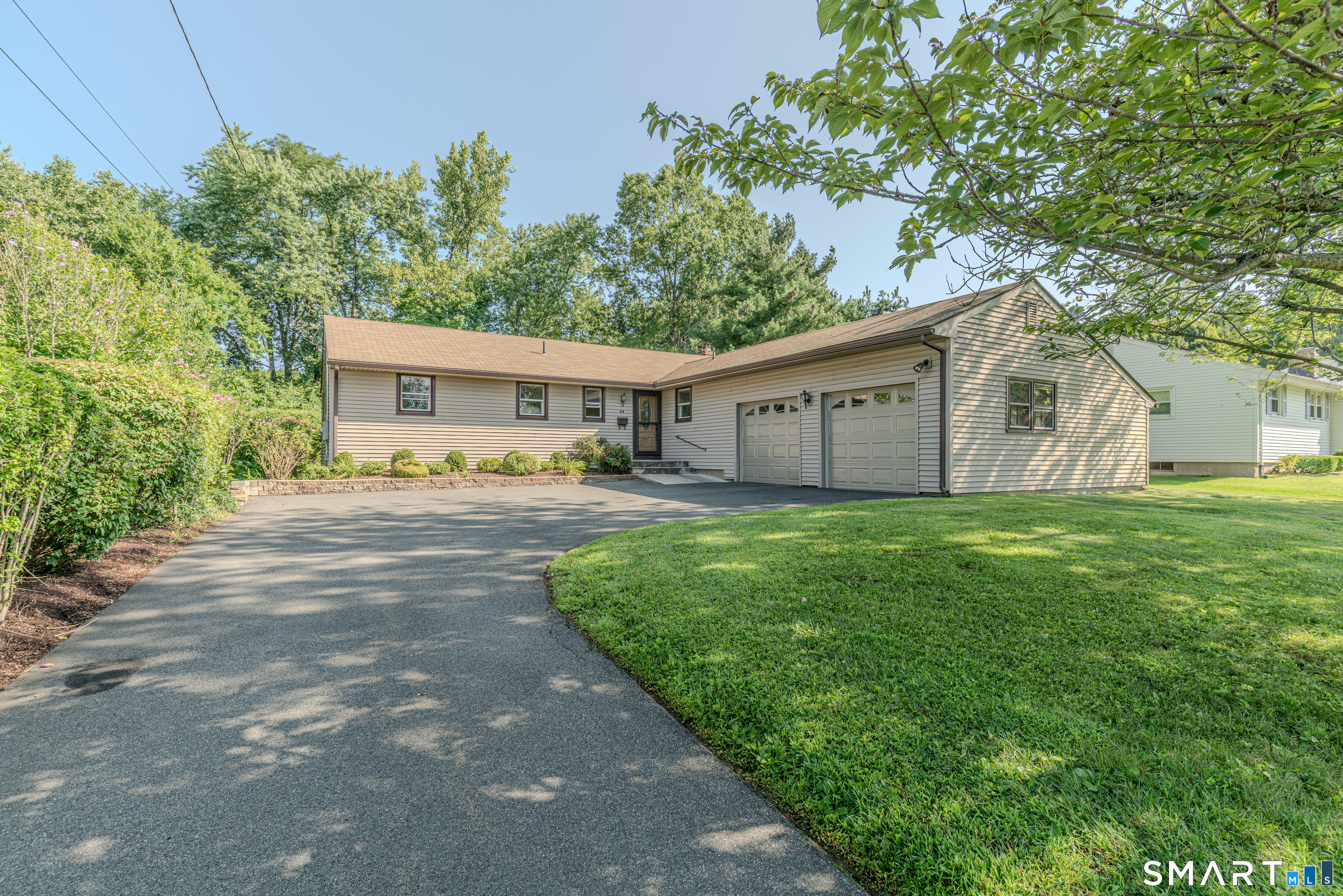 44 Middlebrook Road Newington, CT 06111 - Photo 1 of 1 Gallery Image 1