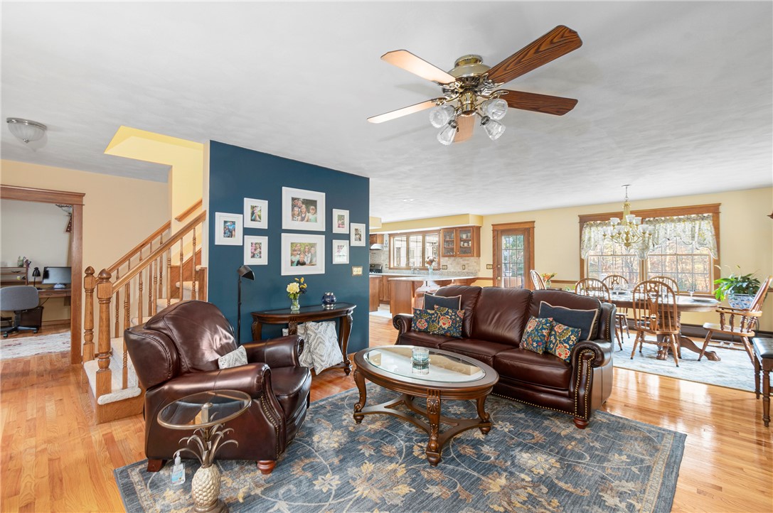 2781 Harkney Hill Road Coventry, RI 02816 - Photo 13 of 49