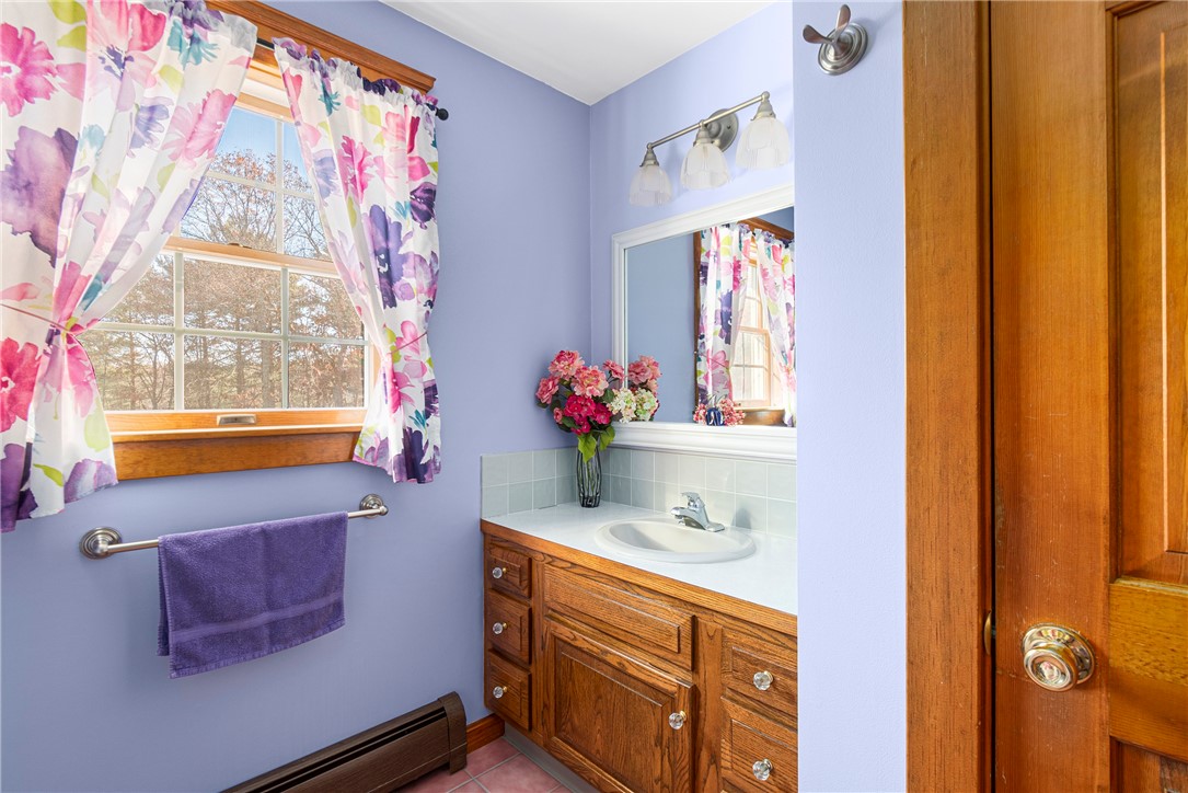 2781 Harkney Hill Road Coventry, RI 02816 - Photo 30 of 49