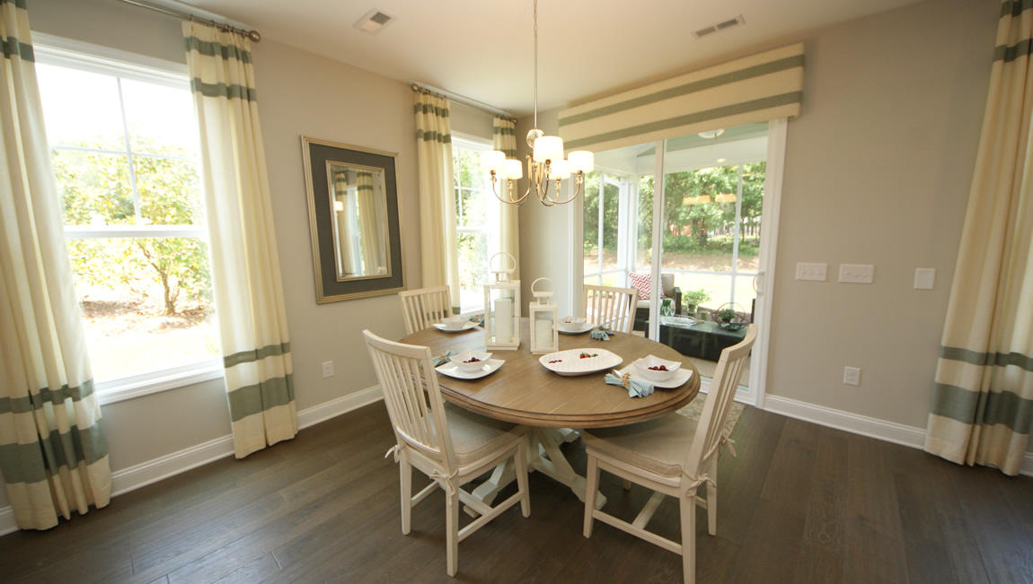 304 Knawl Road Moncks Corner, SC 29461 - Photo 18 of 40 Harbor-Oak-C-3129_Overlook_Dining1
