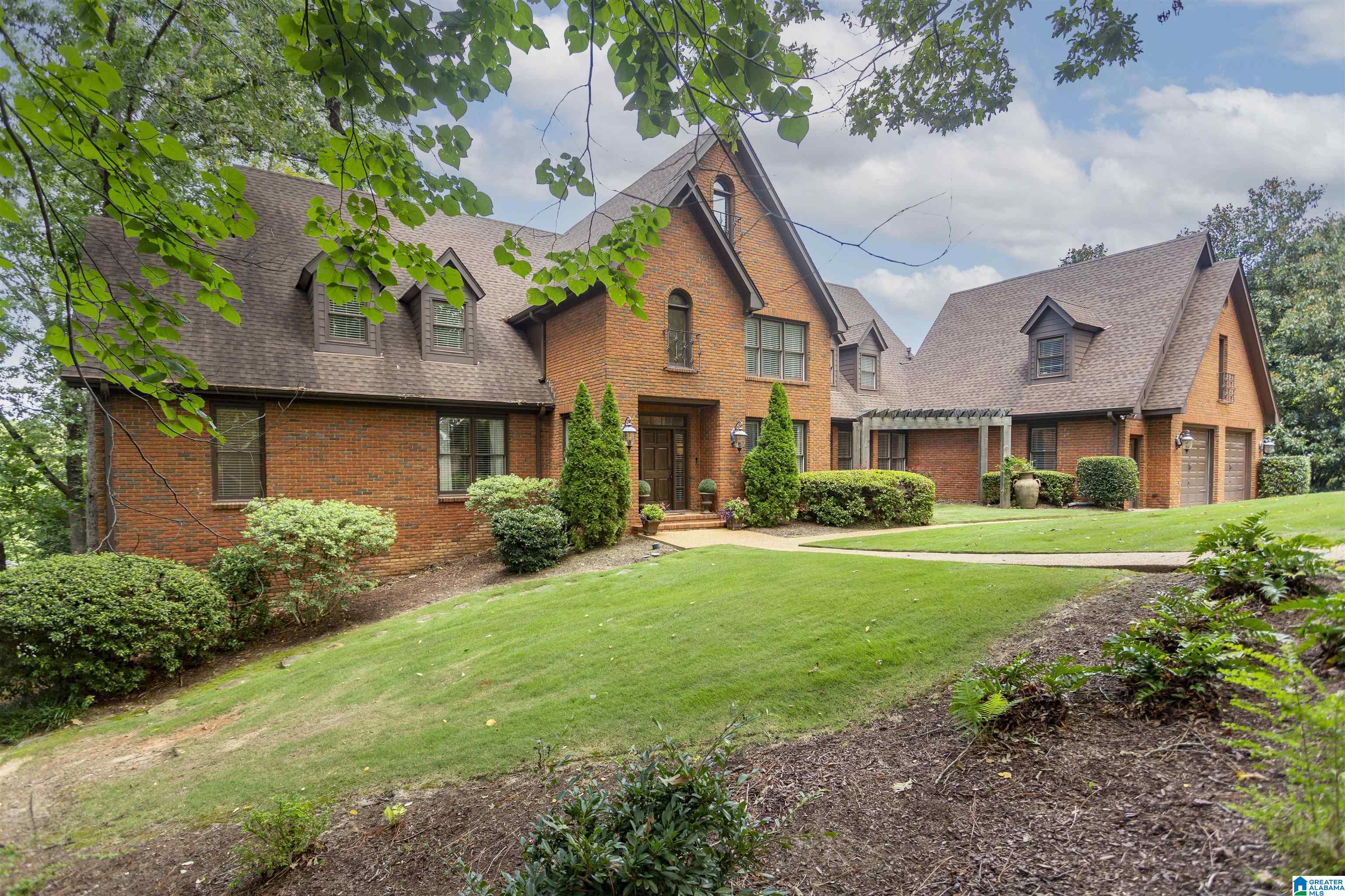 2624 Dolly Ridge Road Vestavia Hills, AL 35243 - Photo 2 of 47