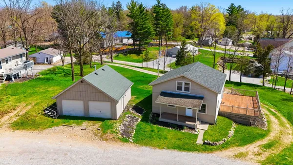 $474,000 | 195 Lane 272 Angola In 46703, Angola, IN 46703