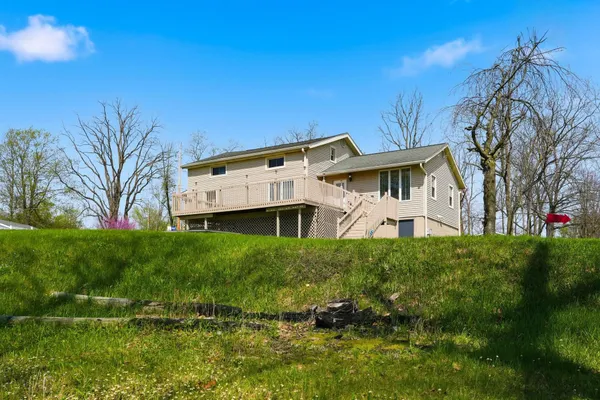 $474,000 | 195 Lane 272 Angola In 46703, Angola, IN 46703