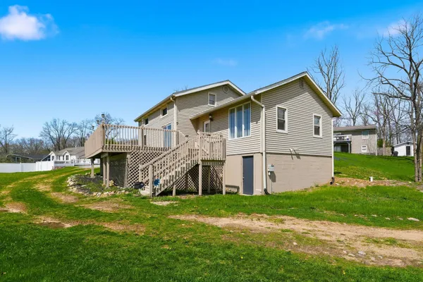 $474,000 | 195 Lane 272 Angola In 46703, Angola, IN 46703