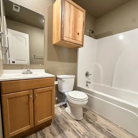 $1,200 | 1304 East 15th Street, Lubbock, TX 79403