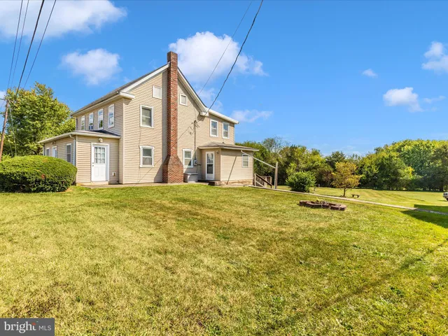 $310,000 | 20025 Leitersburg Pike, Hagerstown, MD 21742