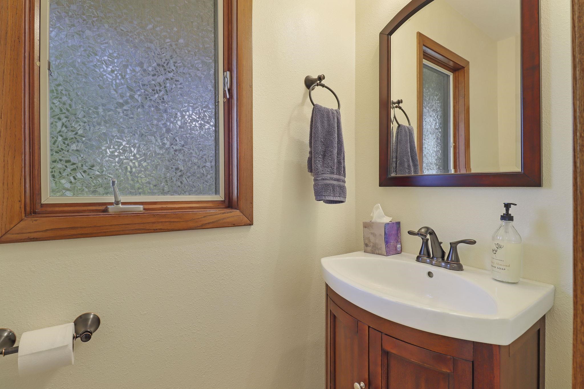15314 Ives Grove Road Yorkville, WI 53182 - Photo 13 of 36