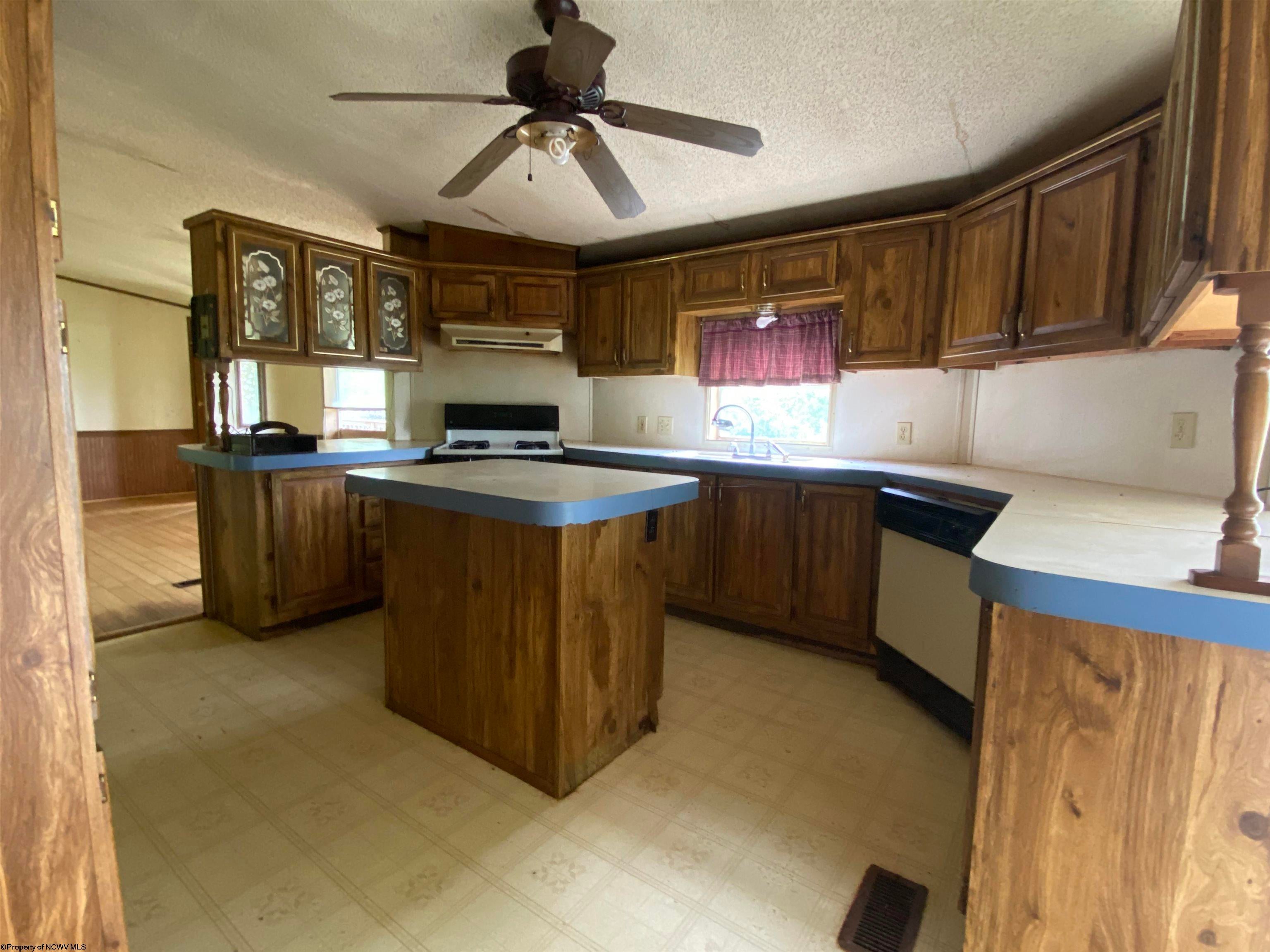 4617 Pine Bluff Road Worthington, WV 26591 - Photo 10 of 23 Gallery Image 10