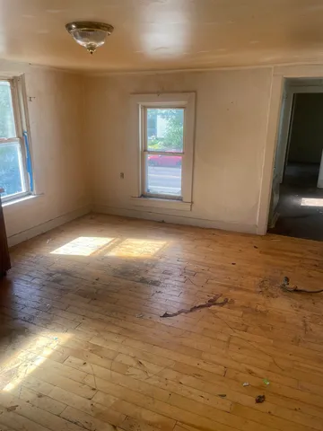 $369,000 | 46-48 North Avenue, Burlington, VT 05401