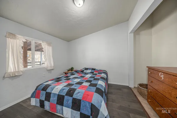 $362,000 | 320 South Superior Street, Cambridge, ID 83610