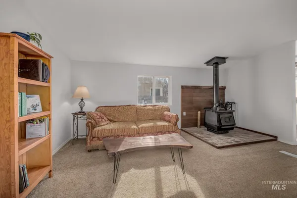 $362,000 | 320 South Superior Street, Cambridge, ID 83610